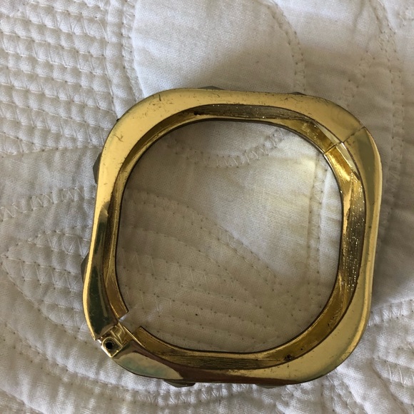 Leather stud bracelet - Picture 3 of 3